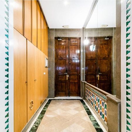 Апартаменты Qh Reyes Catolicos Гранада Экстерьер фото